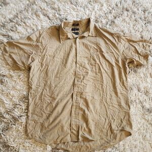 Dockers MEN Tan Short Sleeve Button-Up Shirt